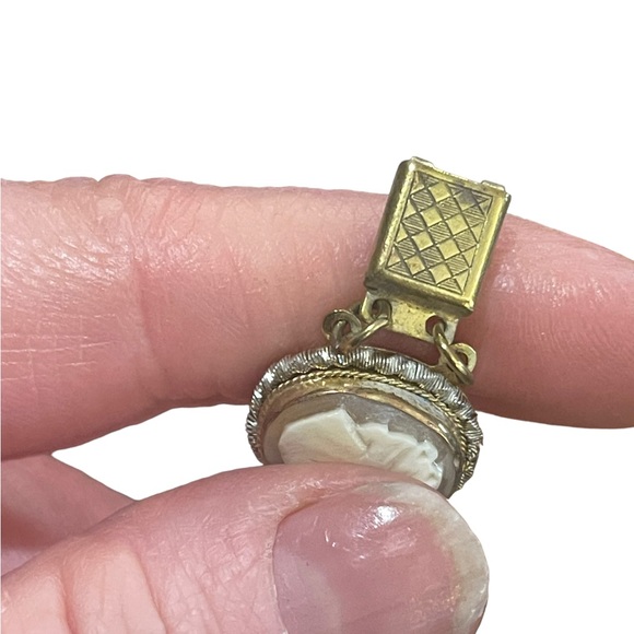 Vintage silver gold wash shell cameo ornate link bracelet - Picture 13 of 13